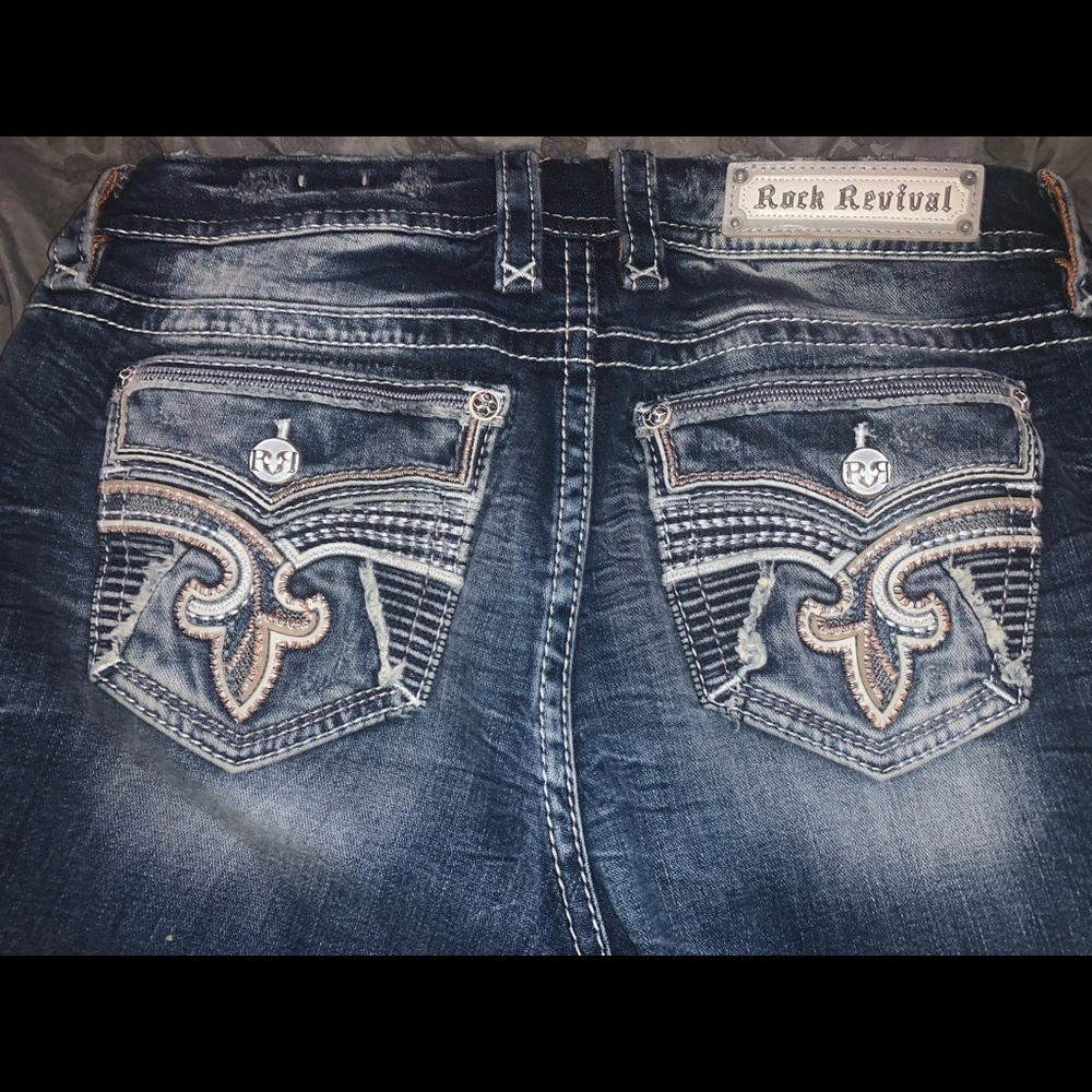 🚫SOLD🚫 New Women’s Rock Revival Sosie Mid-Rise Straight Jeans - Picture 10 of 15